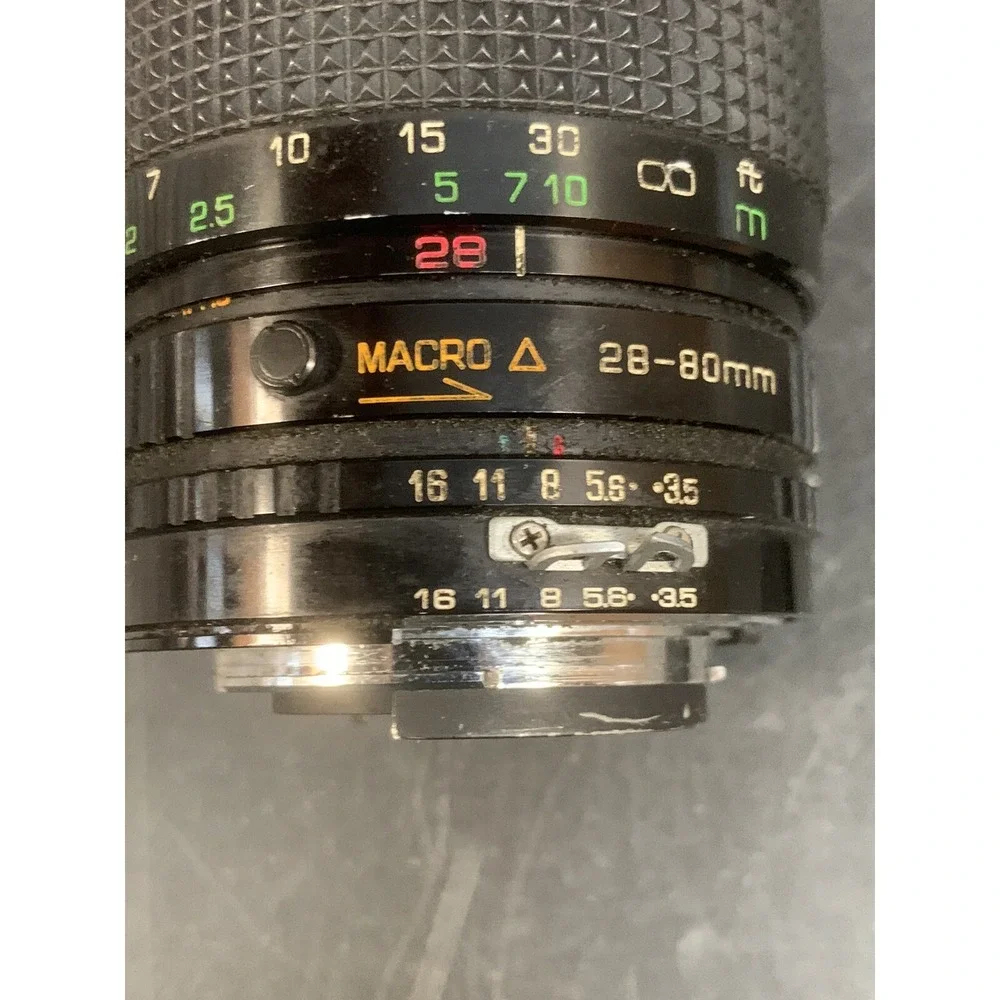 Sakar Macro Auto Focus Zoom 28-80mm 1:3.5-4.5 Lens + Kalimar UV Filter -Untested
